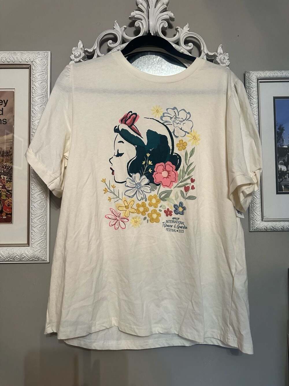 Disney Parks Epcot International Flower & Garden Festival 2023 Snow White Tshirt